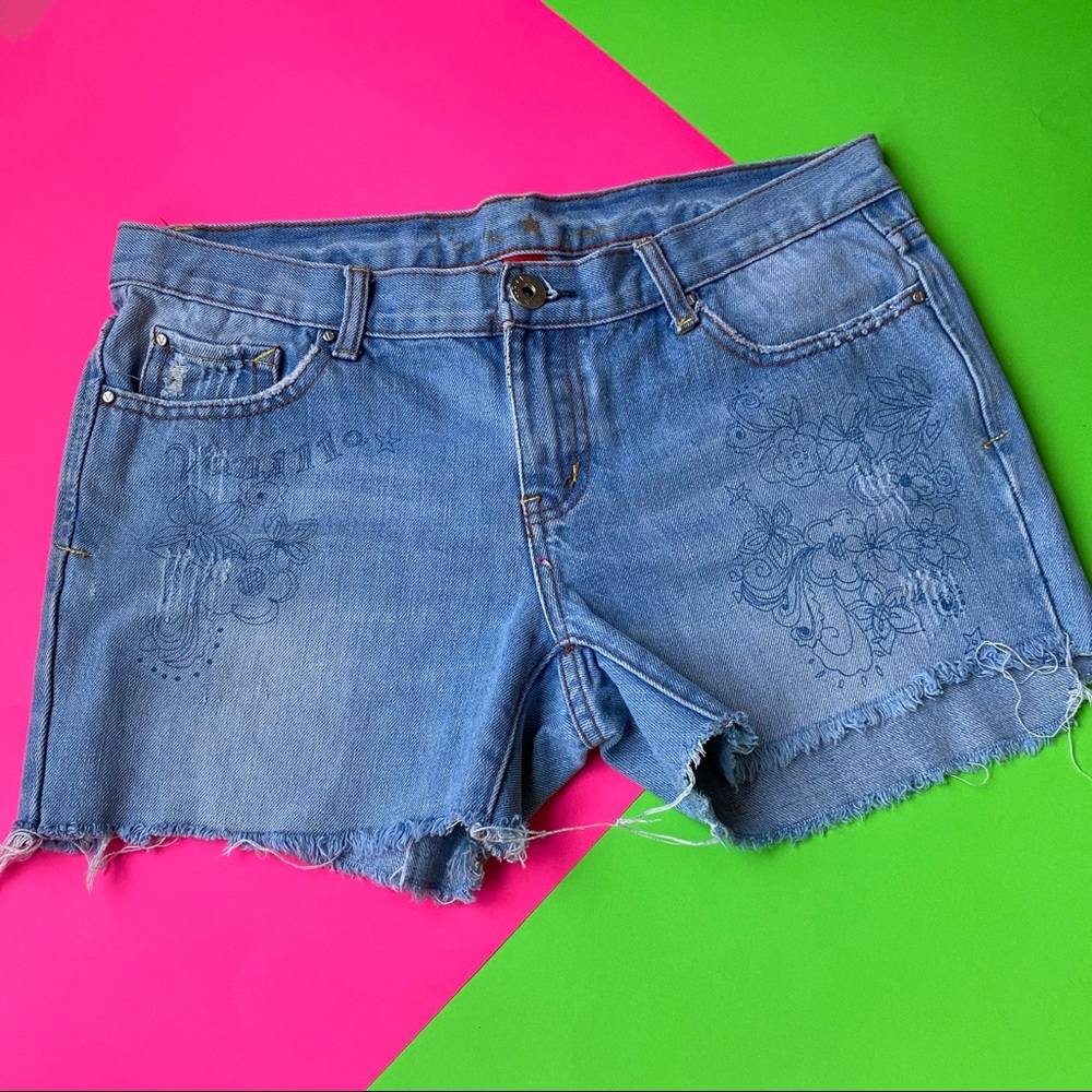 Vanilla Star Distressed Jeans Shorts 13